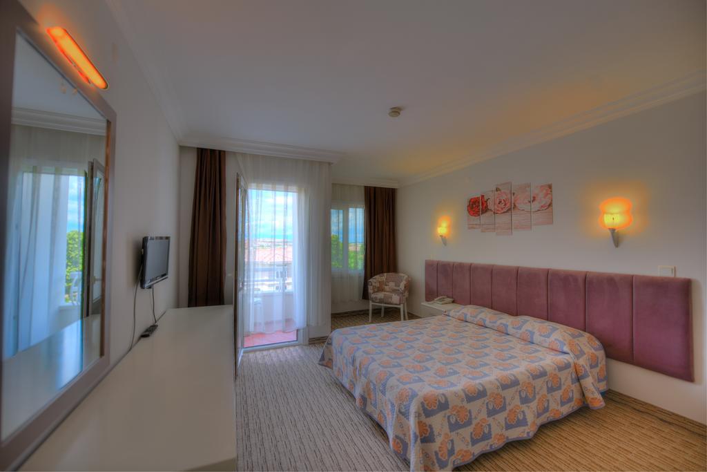 Alder Hotel Ayvalı Buitenkant foto