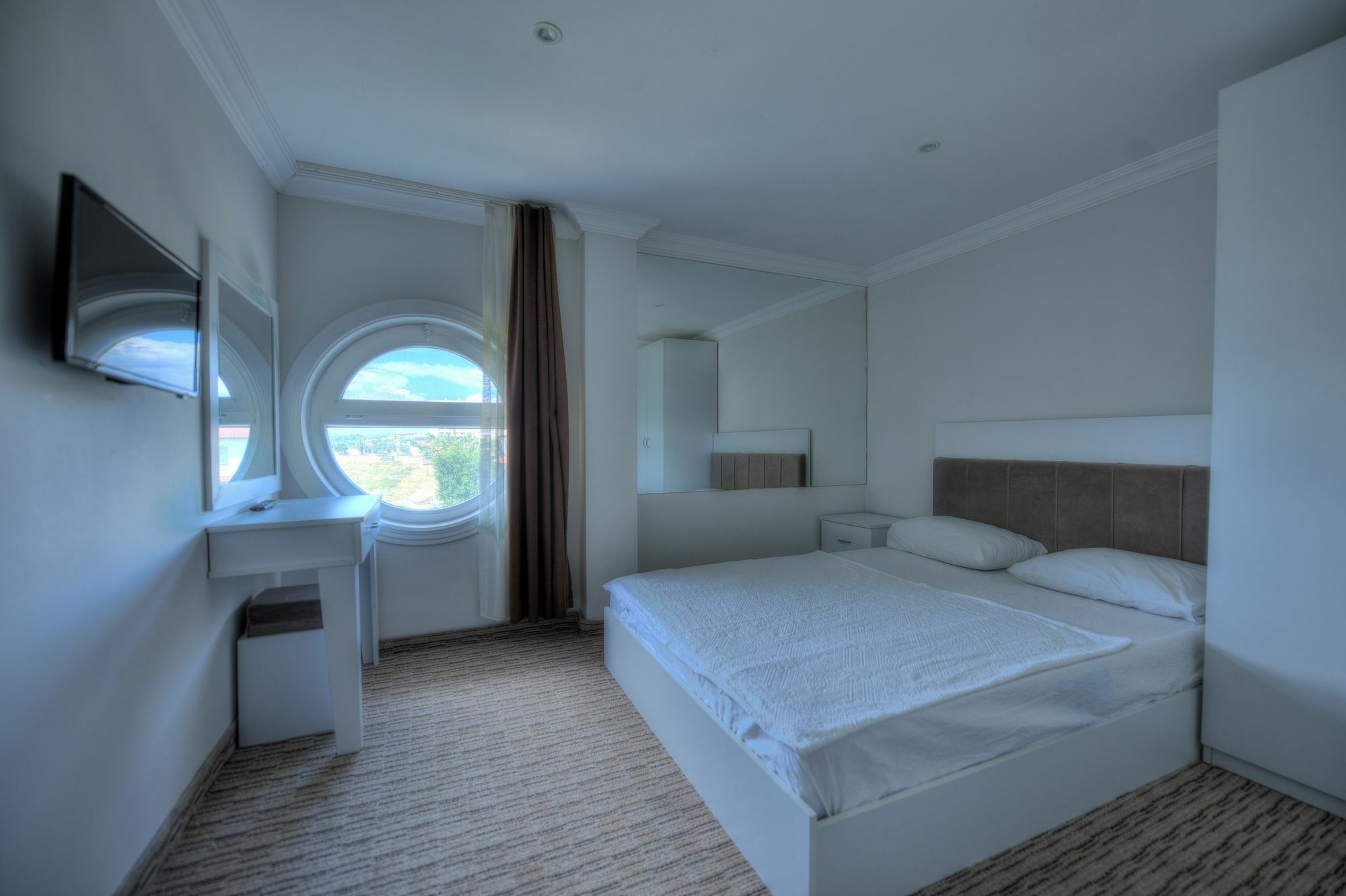 Alder Hotel Ayvalı Buitenkant foto